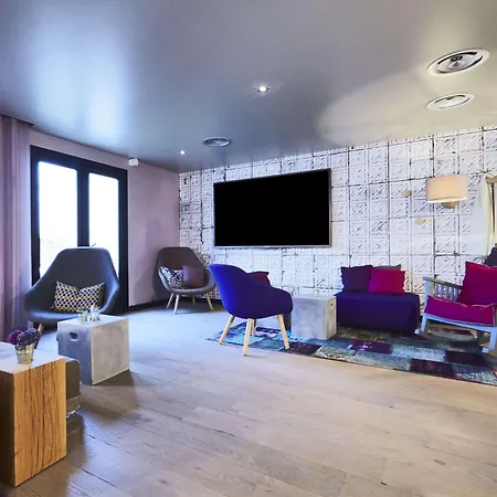 Campanile Nature - 3*