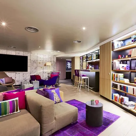 ホテル カンパニール サン ジェルマン アン レー 3*