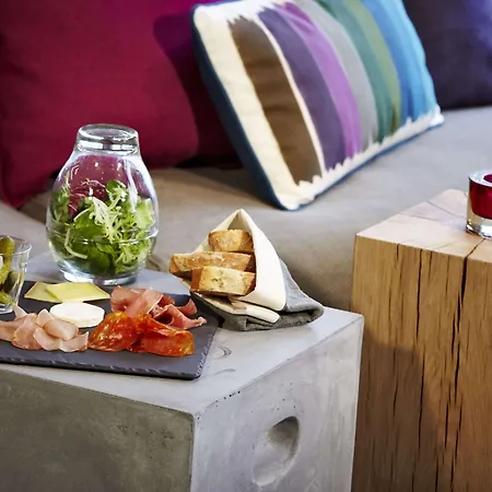 カンパニール サン ジェルマン アン レー