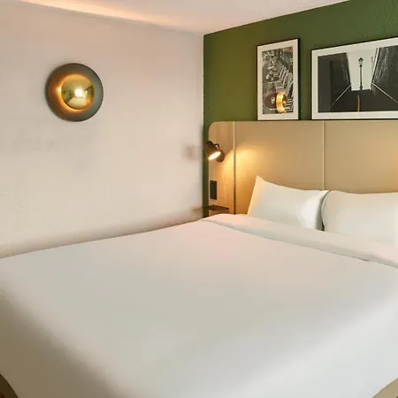Hotel Campanile Nature - Saint-Germain-en-Laye