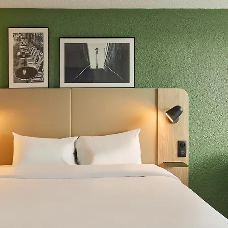 Campanile Nature - Hotel Saint-Germain-en-Laye