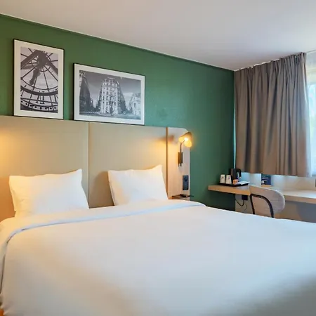 Campanile Nature - Hotel 3*