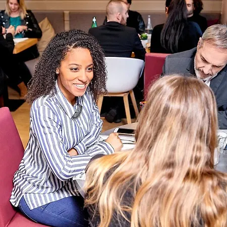 カンパニール サン ジェルマン アン レー ホテル 3*